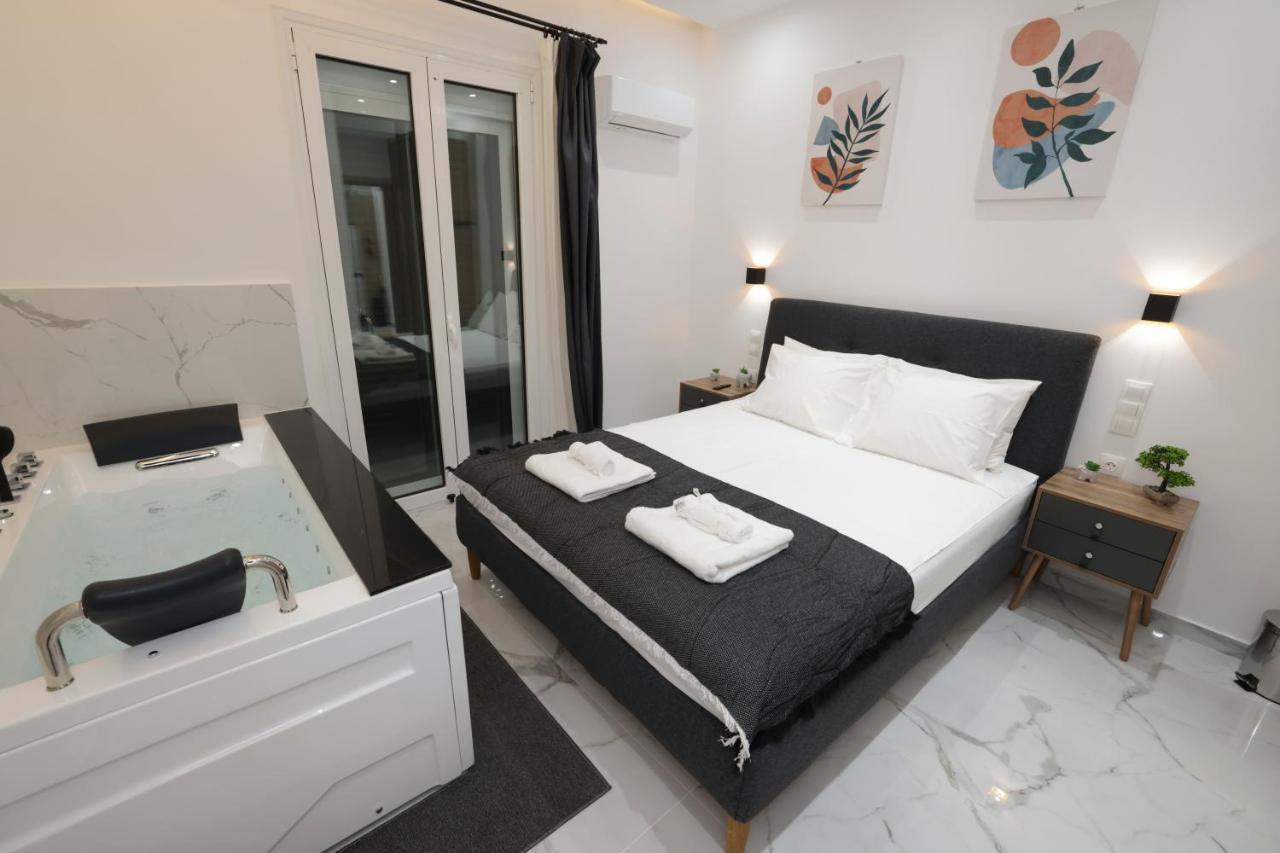 Zeos Finest Jacuzzi Suite 雅典 外观 照片