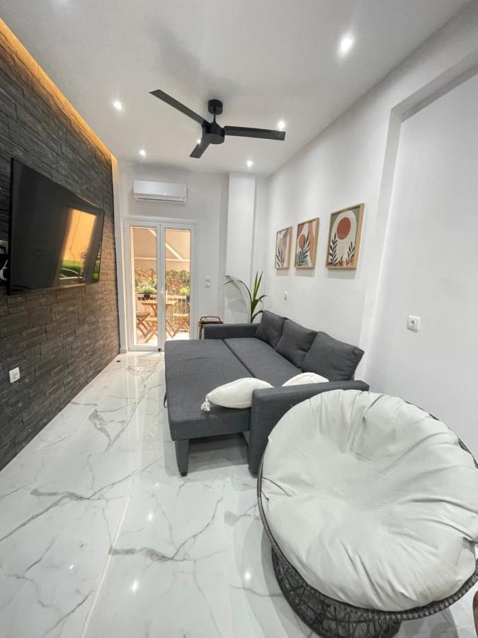 Zeos Finest Jacuzzi Suite 雅典 外观 照片