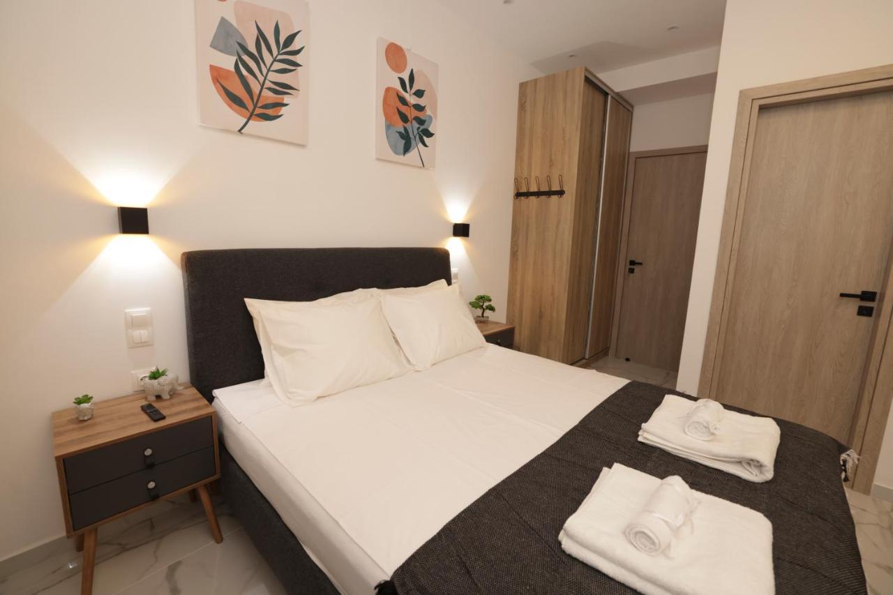 Zeos Finest Jacuzzi Suite 雅典 外观 照片